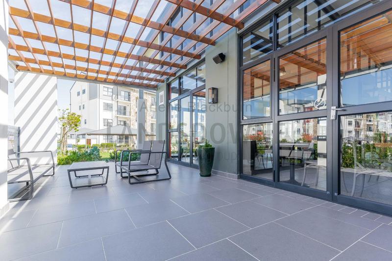 To Let 1 Bedroom Property for Rent in Sandown Western Cape